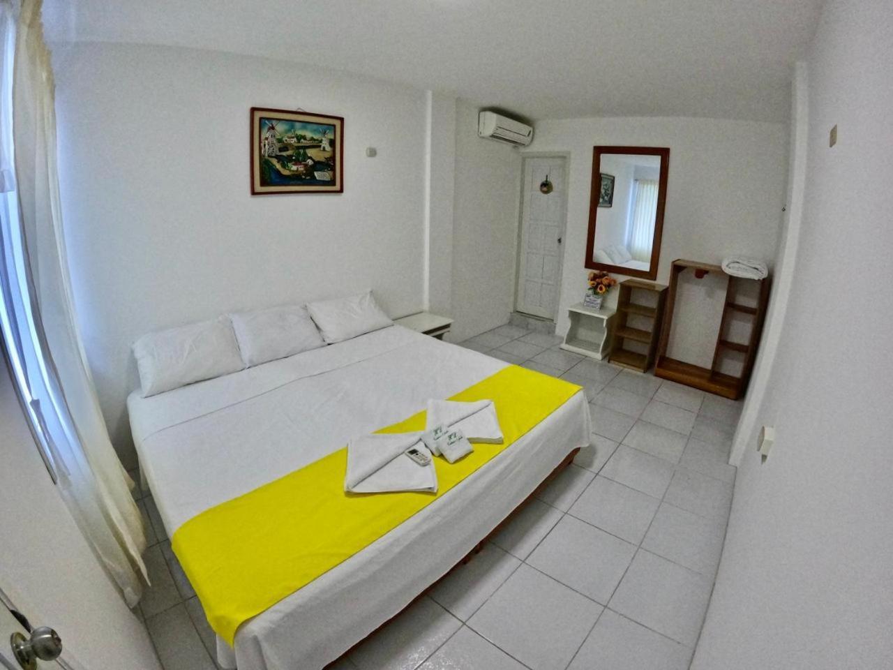 Galapagos Isabela Hotel Loja Пуэрто-Вильямиль Экстерьер фото