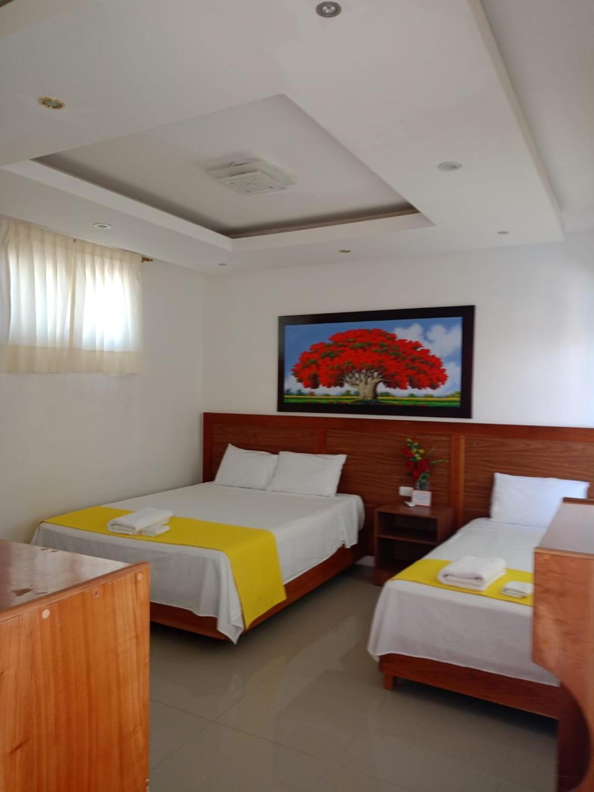 Galapagos Isabela Hotel Loja Пуэрто-Вильямиль Экстерьер фото