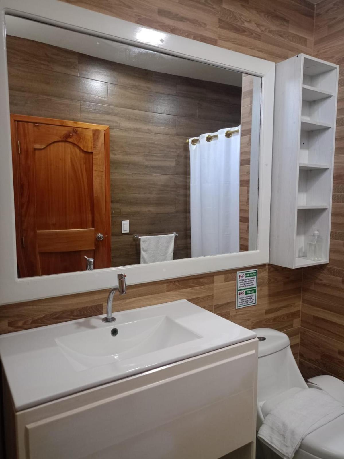 Galapagos Isabela Hotel Loja Пуэрто-Вильямиль Экстерьер фото